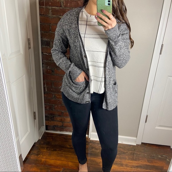 Madewell Sweaters - Madewell cardigan M